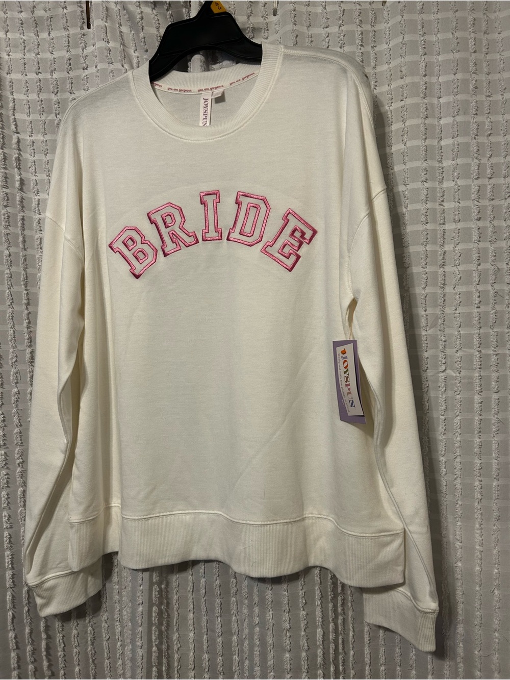 Joyspun White 'BRIDE' Long Sleeve Crewneck Sweatshirt